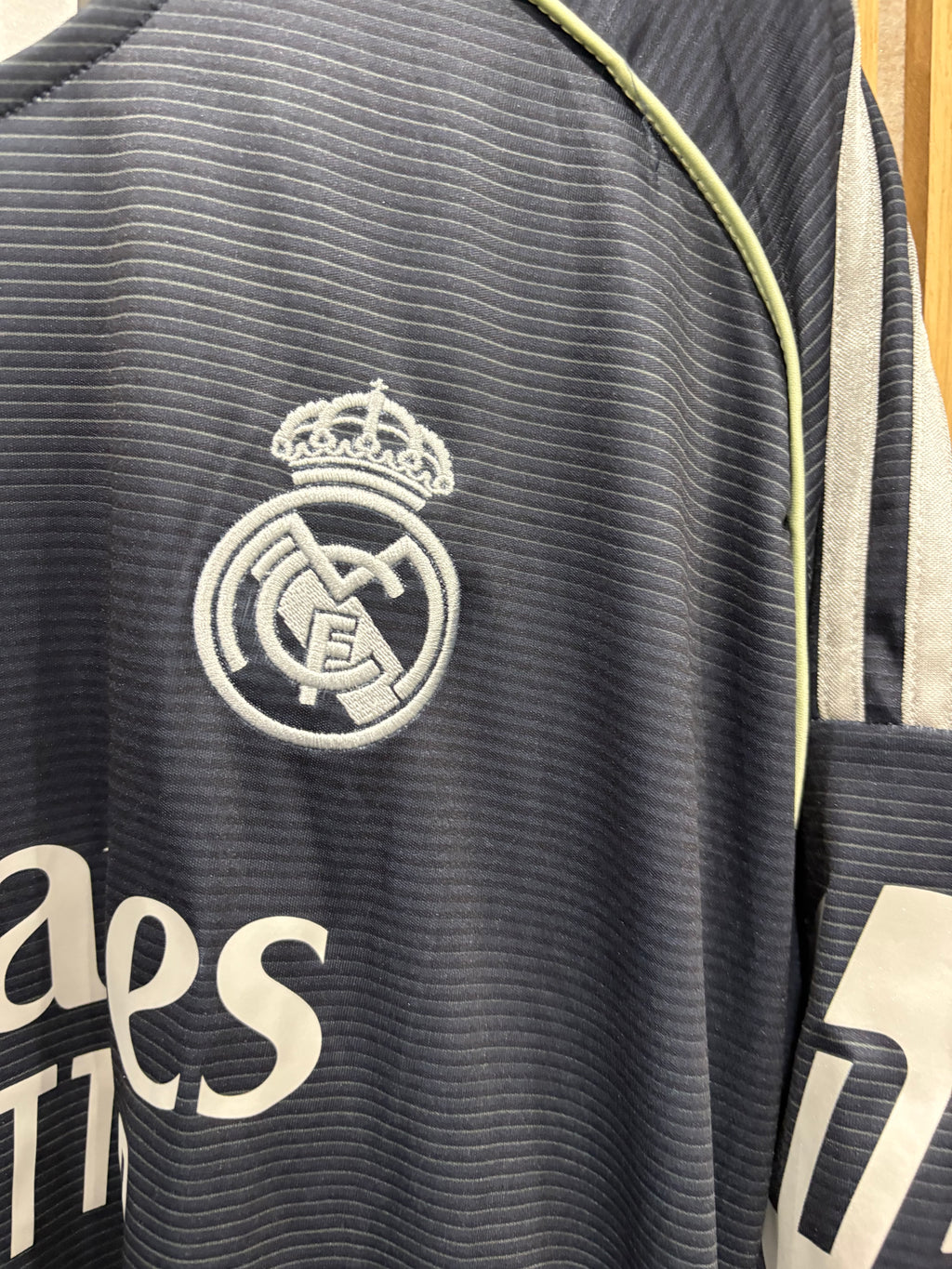 Real Madrid 2025-26 Away Shirt BNWT