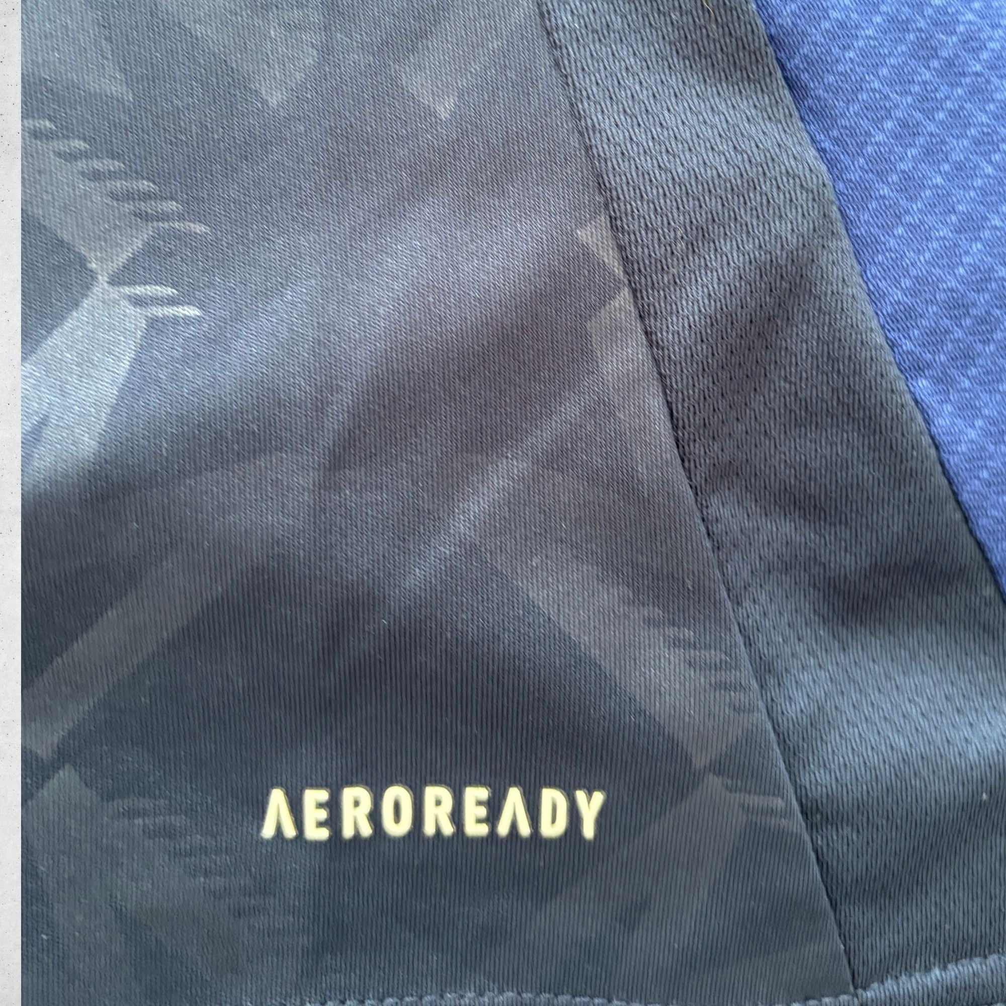 Manchester United 2024 Away Shirt (Small)