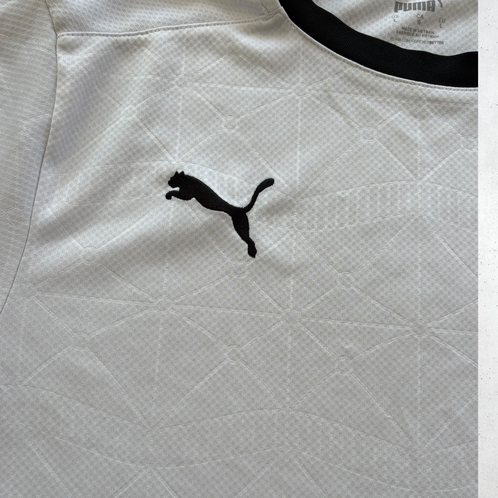 Valencia 2022 Home Shirt (Large)