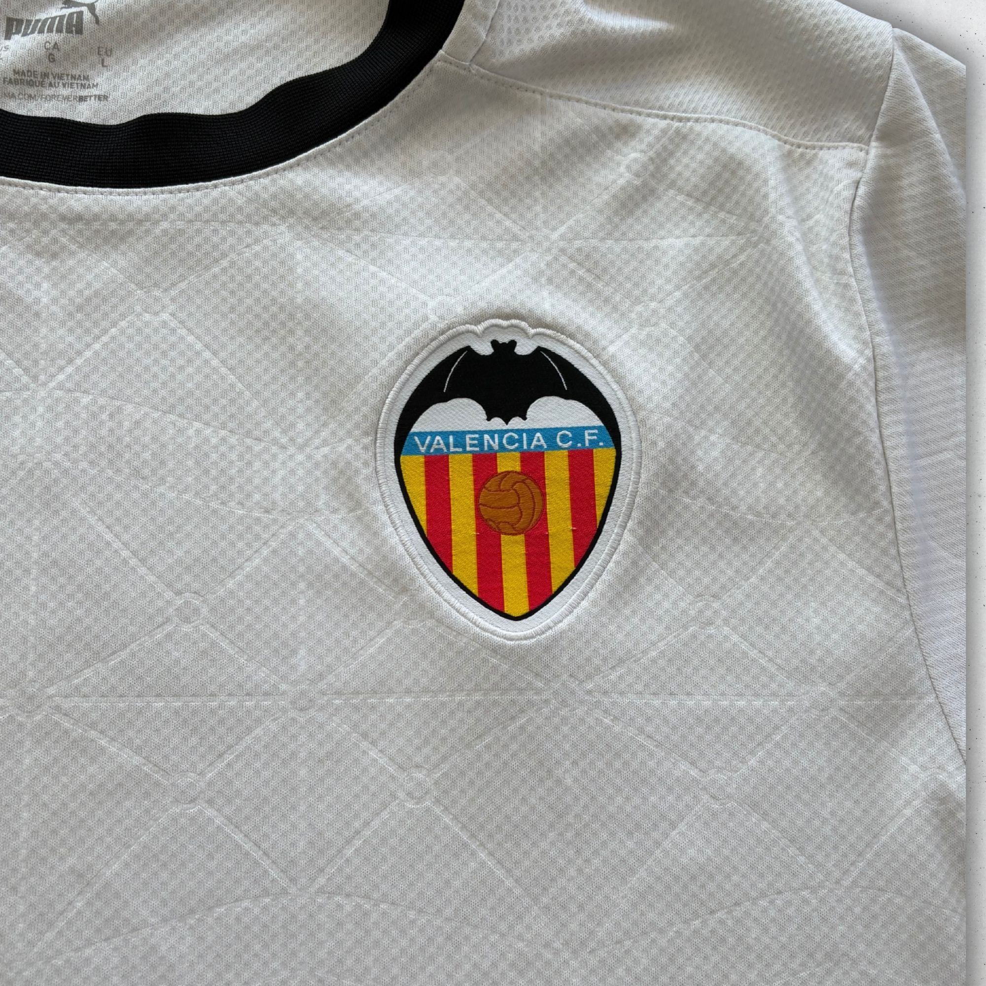 Valencia 2022 Home Shirt (Large)