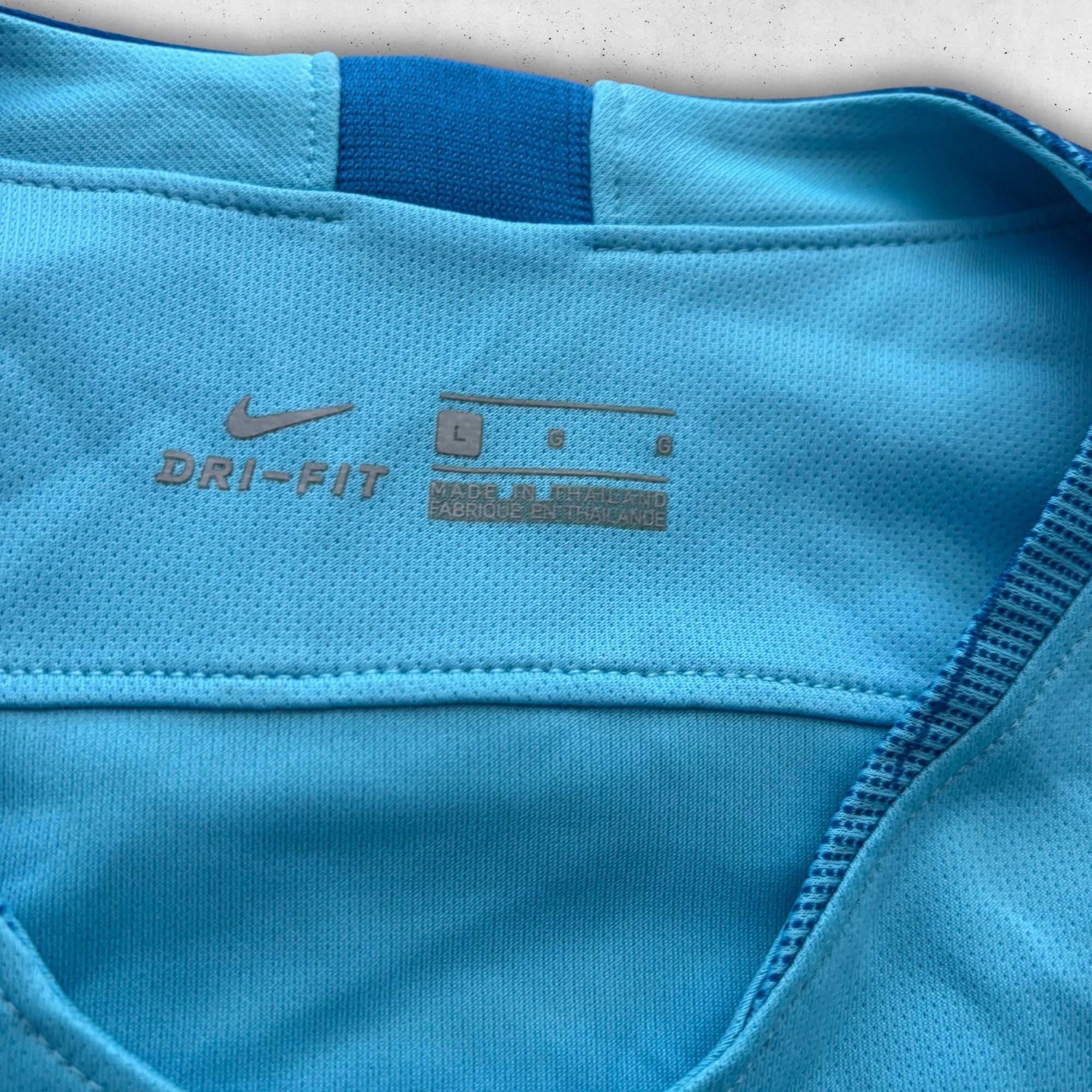 Atletico Madrid 2018 Away Shirt (Large)