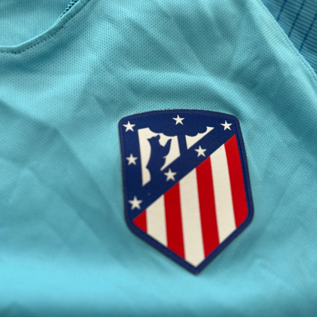 Atletico Madrid 2018 Away Shirt (Large)
