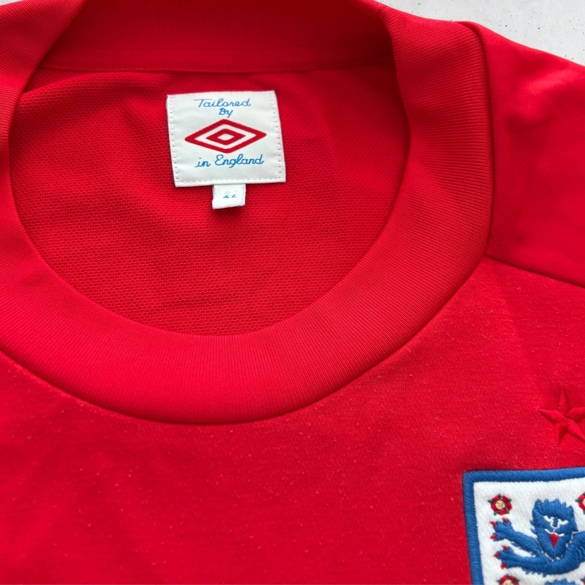 England 2010 Away Shirt (Large)