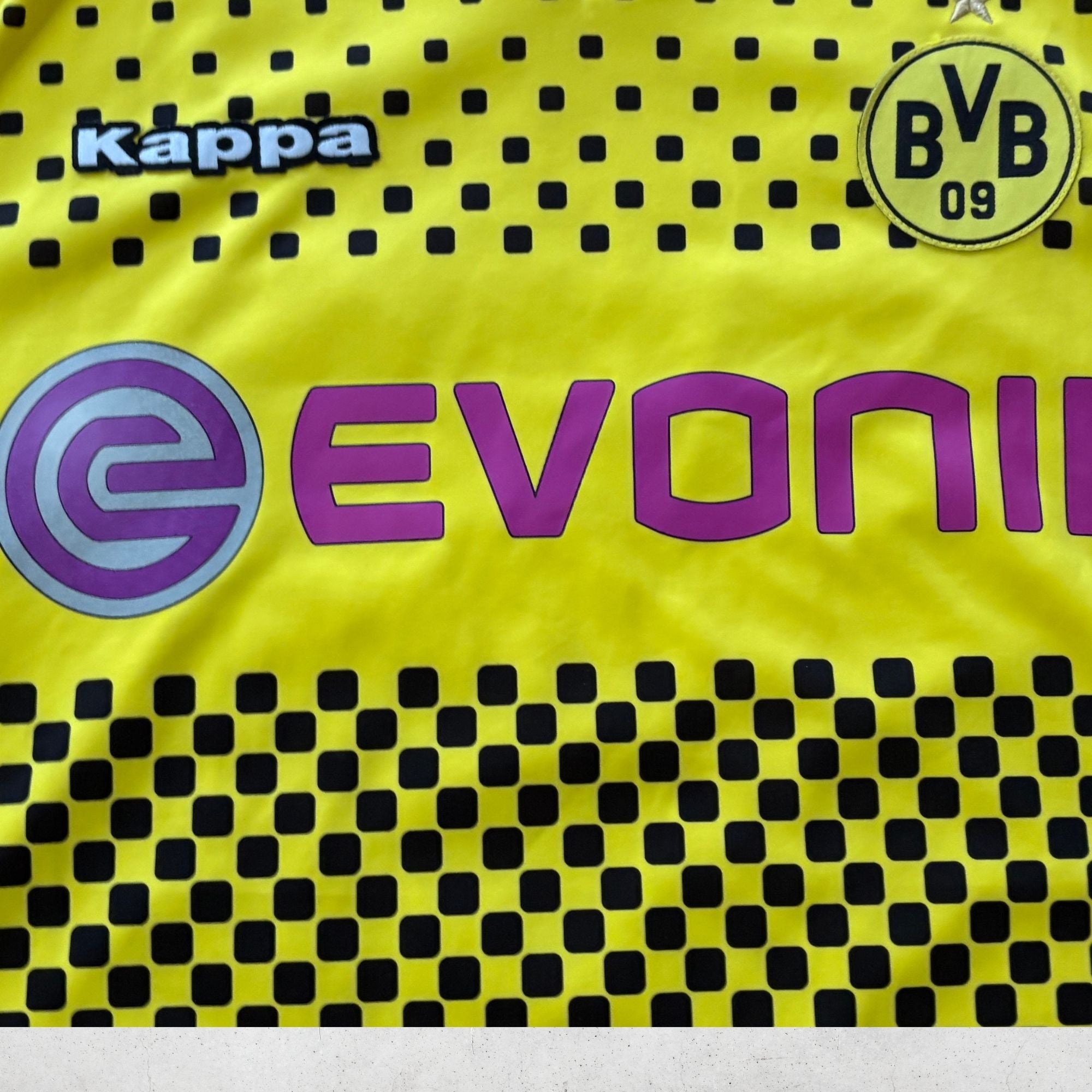 Borussia Dortmund 2011 Home Shirt Hummels 15