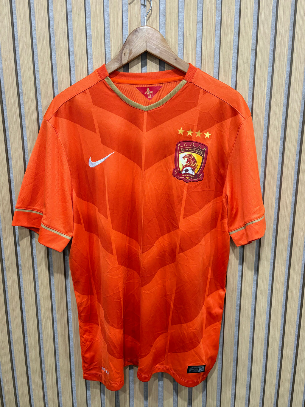 Guangzhou Evergrande 2015 Home Shirt