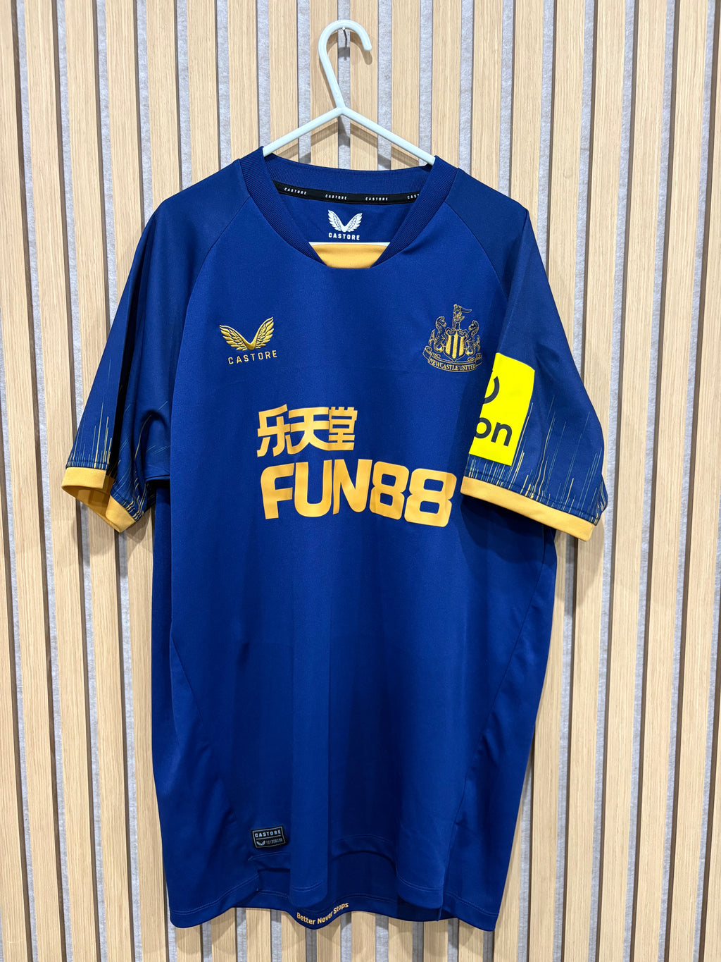 Newcastle United 2022-23 Away Shirt