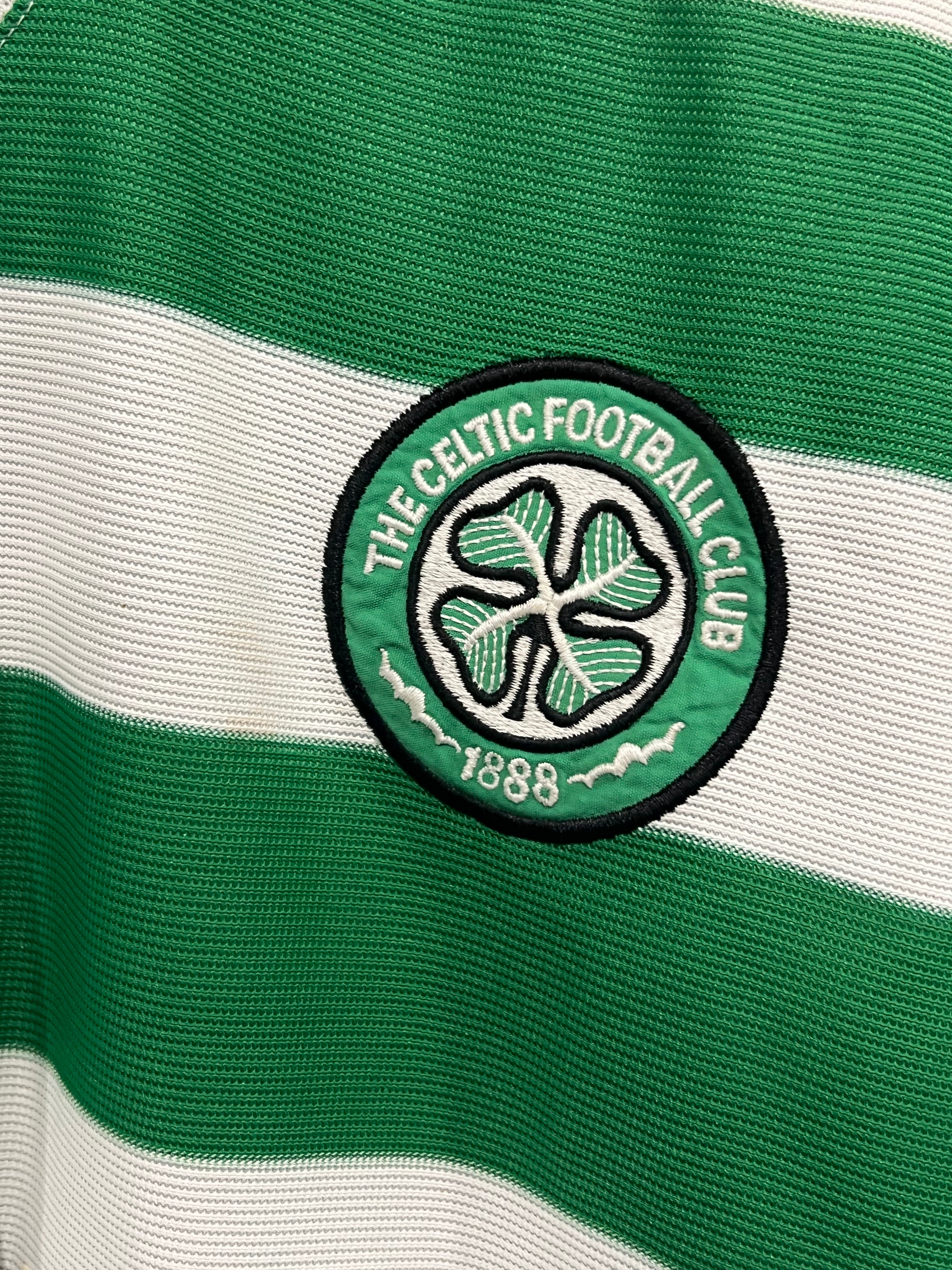 Celtic 2001 Home Shirt (Large)